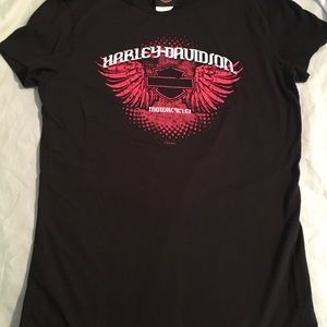 Striking red Harley Davidson design on a T-shirt